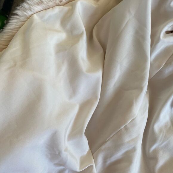 Beulah faux fur pink/beige jacket snap closure size large - Picture 3 of 16